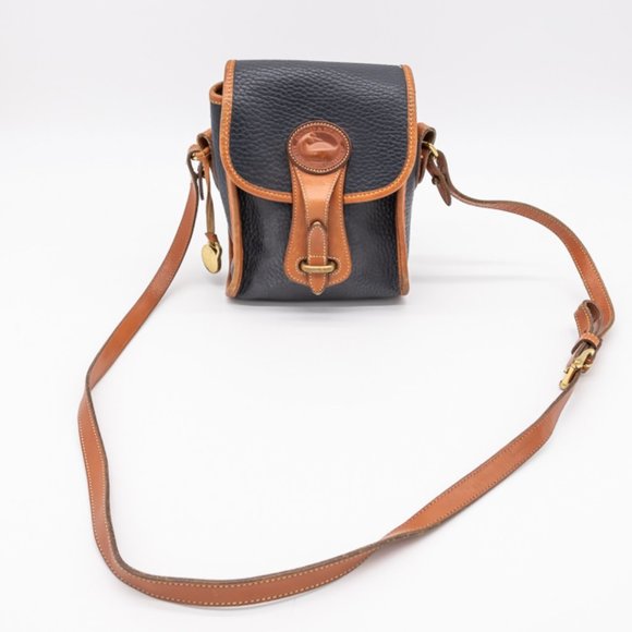 Dooney & Bourke Handbags - Dooney & Bourke crossbody black and brown leather purse